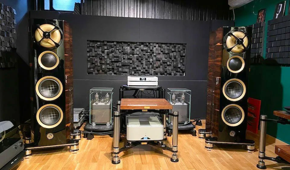 Audionostrum Saturn — zdjęcie 4