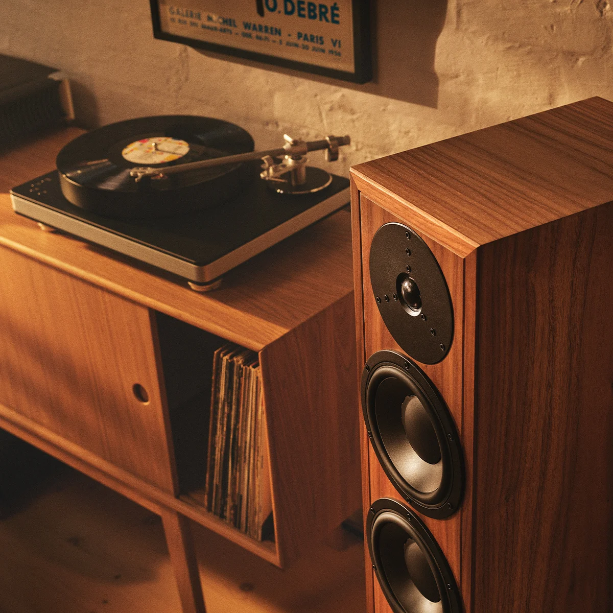 Dynaudio Contour Legacy — kwadratowy