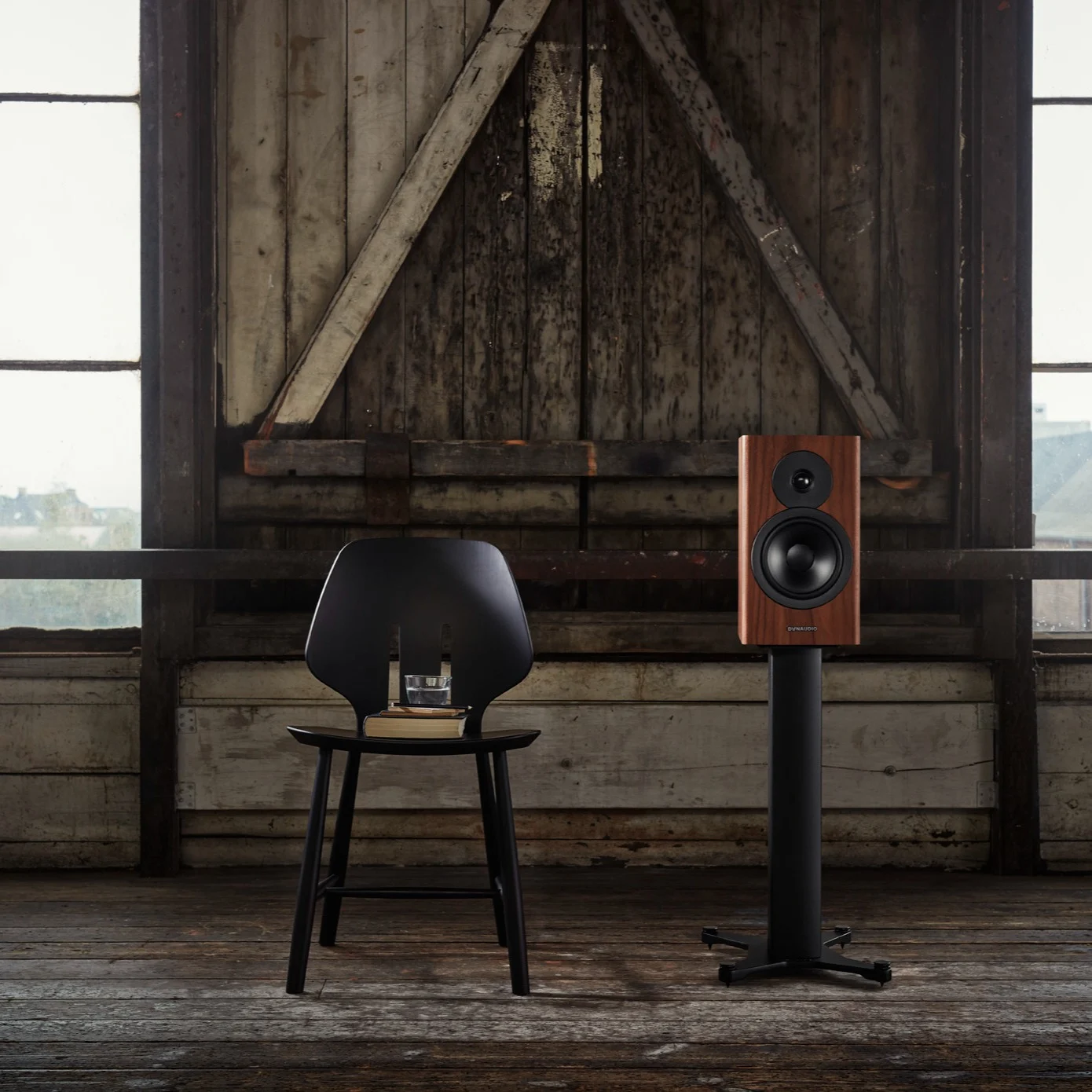 Dynaudio Evoke 20 — kwadratowy