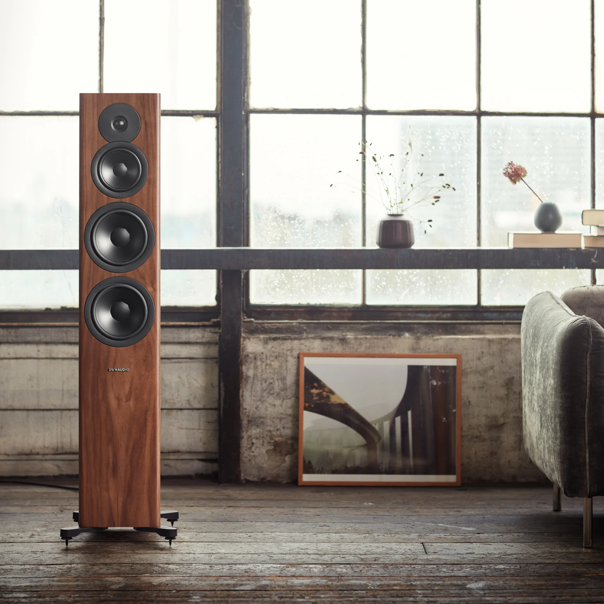 Dynaudio Evoke 50 — kwadratowy