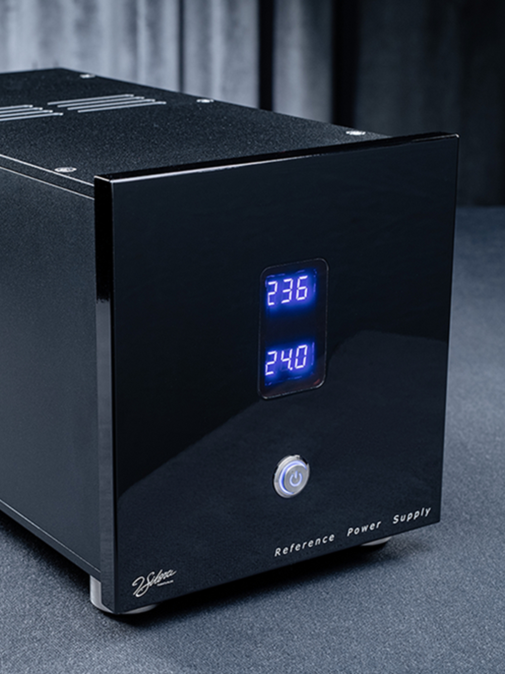 Reference Power Supply - J.Sikora